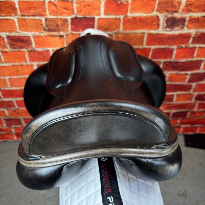 Amerigo Classic Siena Dressage Saddle 2015
