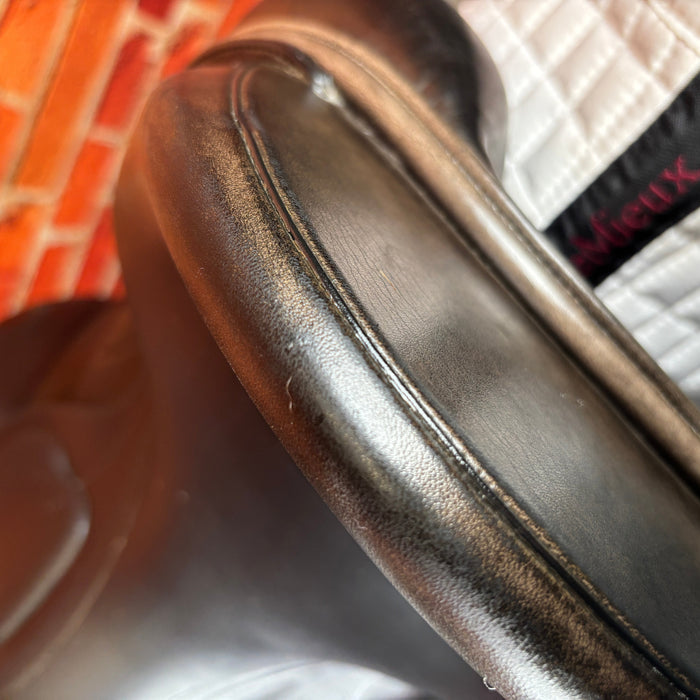 Amerigo Classic Siena Dressage Saddle 2015