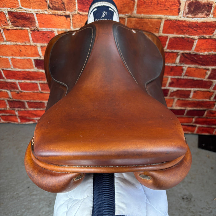Butet 'C' Jumping Saddle 2018