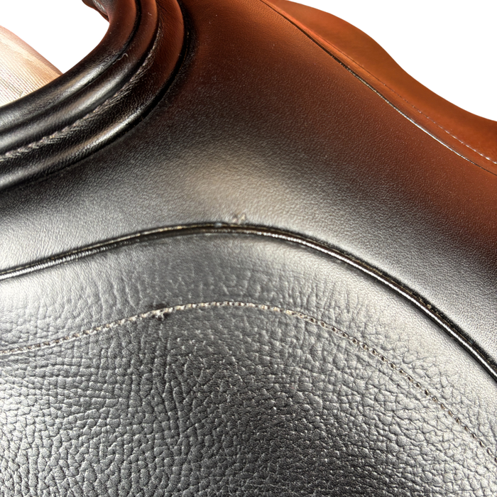 Albion Adjusta Ultima SLK II Dressage Saddle