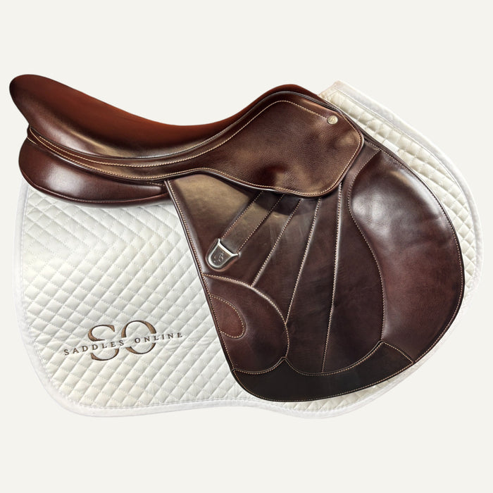 Bates Victrix Jumping Saddle