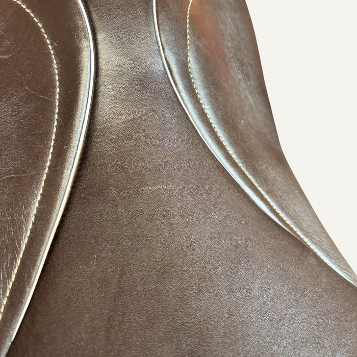 John Whitaker Overton Adjustable Jumping Saddle